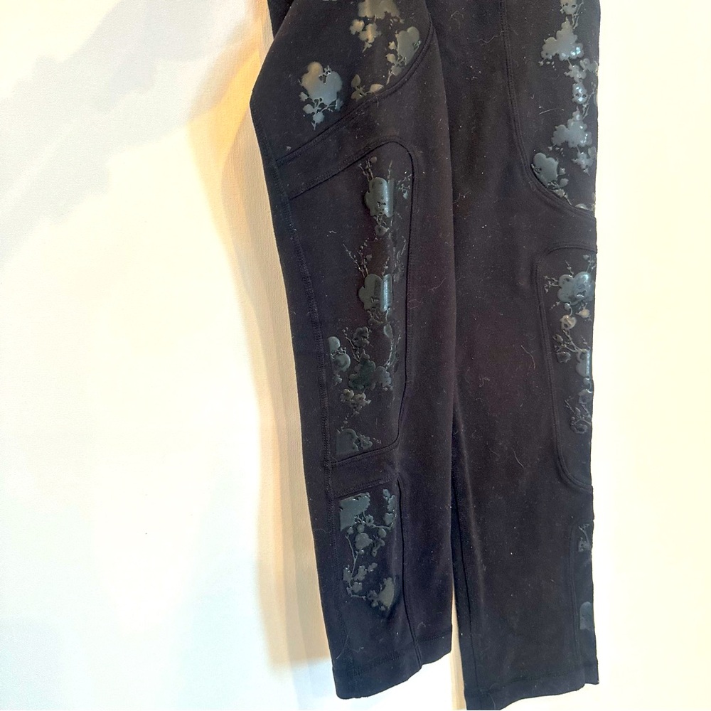 Lululemon leggings Capri size XS